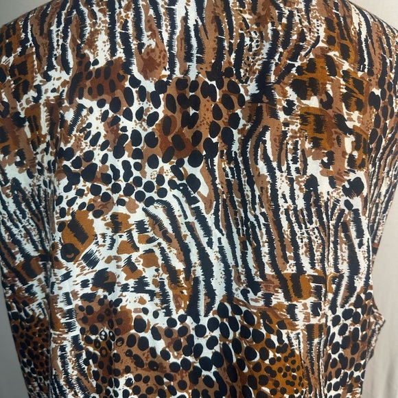 J.K.S. Design designs size 1X leopard and lion print - Picture 4 of 8